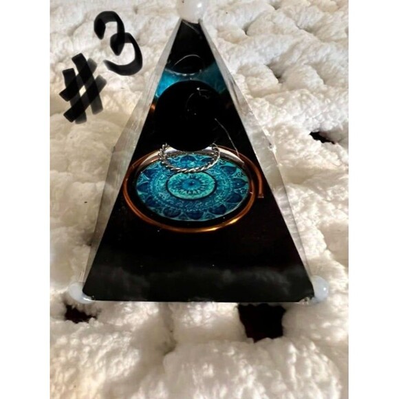 Beautiful Orgonite Pyramid - Your Choice - Picture 6 of 11